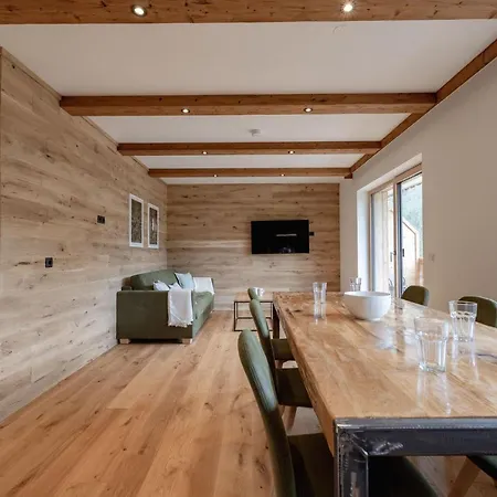 Franz Johann Apartments - 150m to slopes - Reiteralm - by Schladmingurlaub at