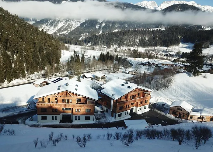 Franz Johann Aparts - 150m To Slopes سخلادميخ